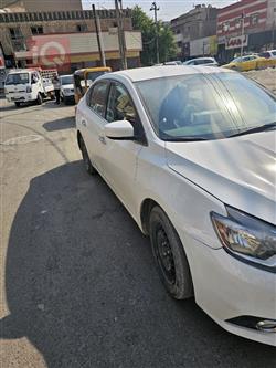 نیسان سێنترا